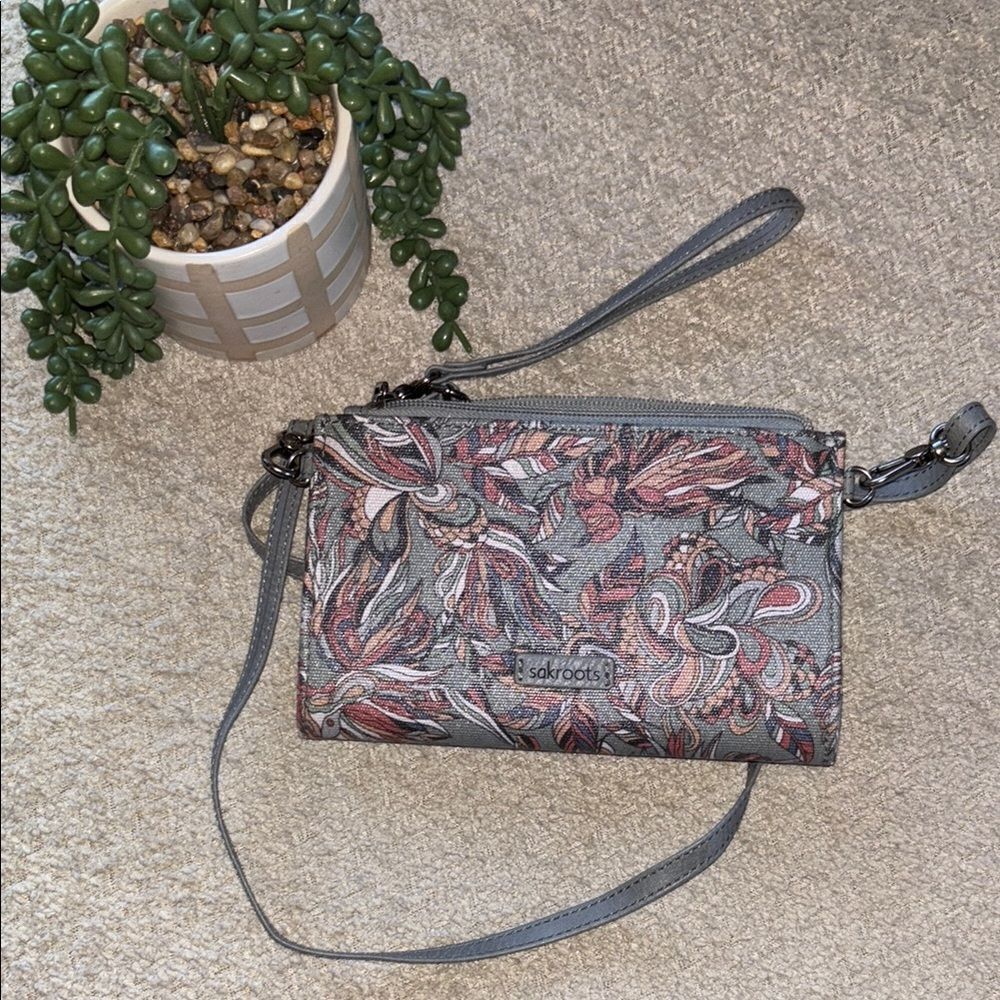 Sakroots Gray and Pink Women's Bag